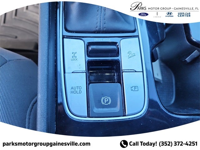 2022 Hyundai Santa Cruz SEL Premium