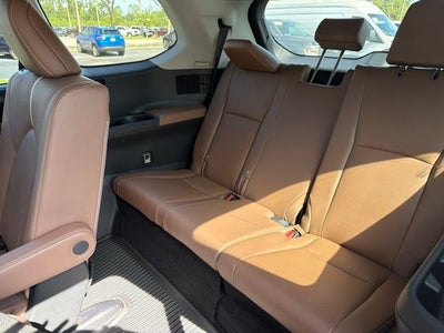 2025 Toyota Grand Highlander Platinum