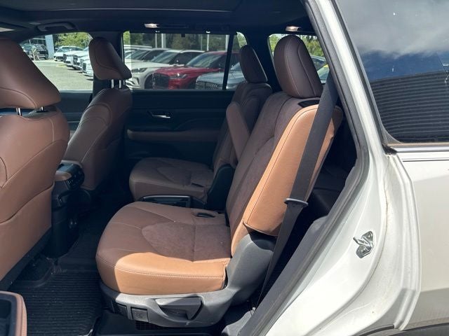 2024 Toyota Grand Highlander Hybrid MAX Platinum