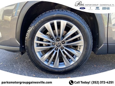 2023 Toyota Highlander Platinum