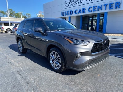 2023 Toyota Highlander Platinum