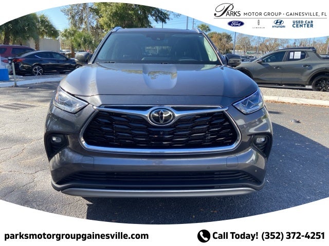 2023 Toyota Highlander Platinum