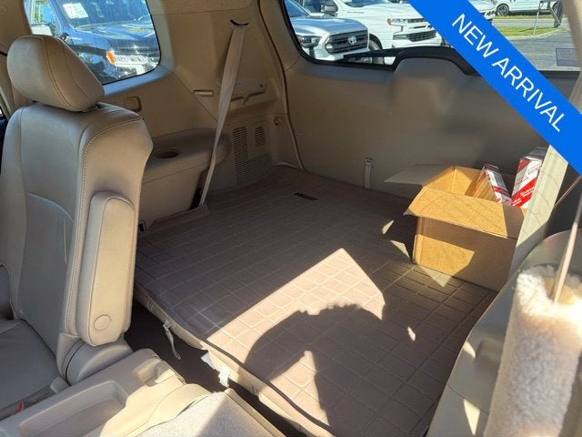 2011 Toyota Highlander SE