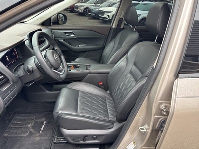 2022 Nissan Rogue Platinum