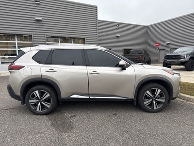 2022 Nissan Rogue Platinum