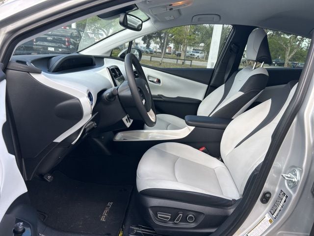 2016 Toyota Prius Four Touring