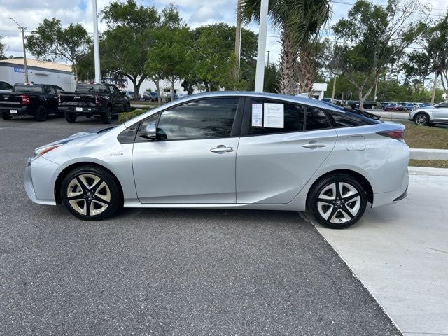 2016 Toyota Prius Four Touring