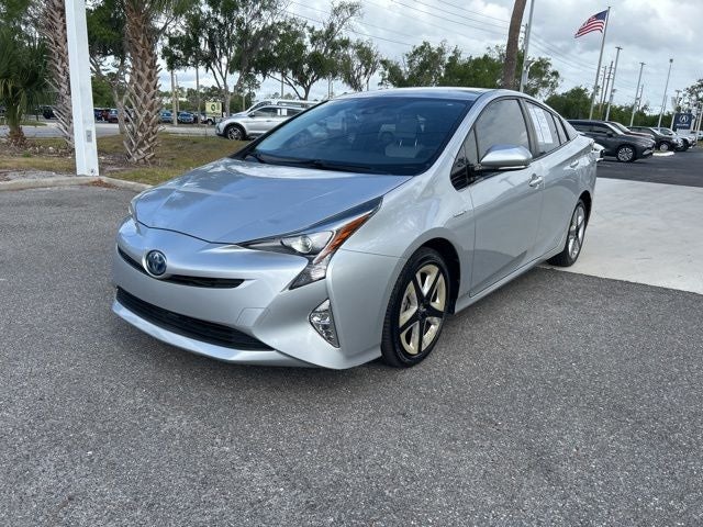 2016 Toyota Prius Four Touring