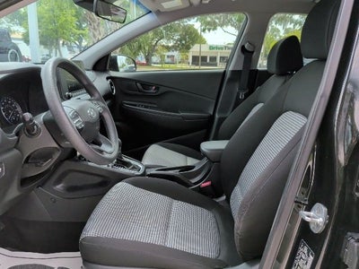 2022 Hyundai Kona SE