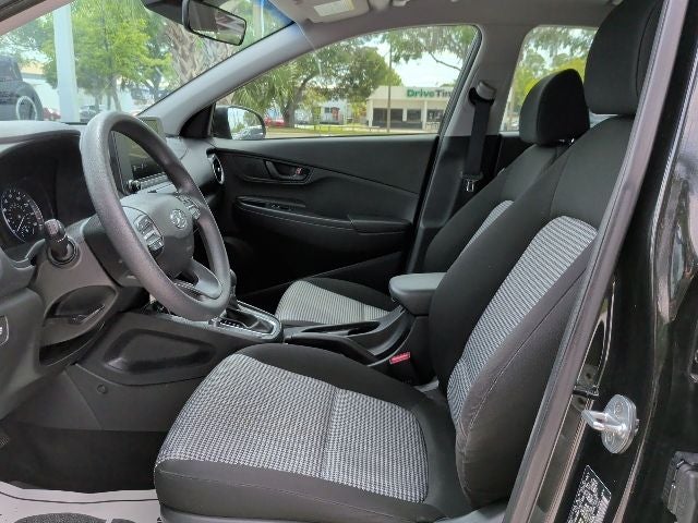 2022 Hyundai Kona SE