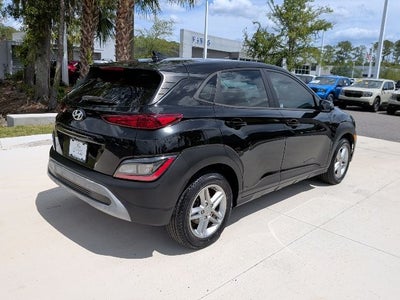 2022 Hyundai Kona SE
