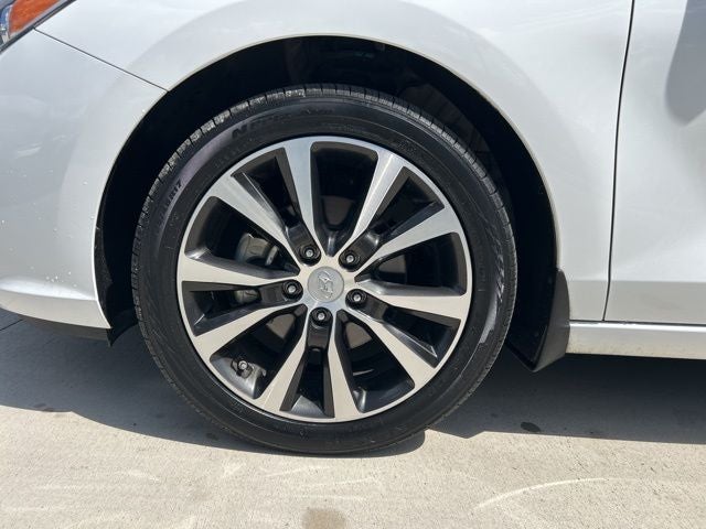 2020 Hyundai Elantra GT Base