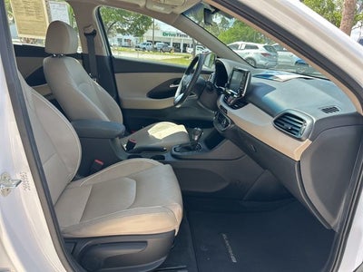 2020 Hyundai Elantra GT Base