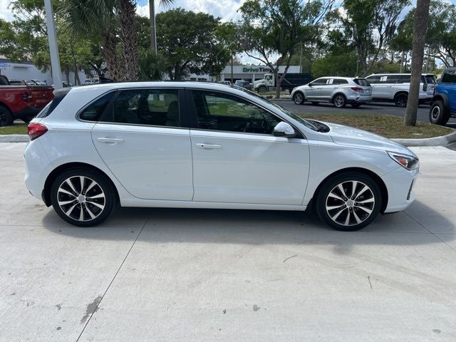 2020 Hyundai Elantra GT Base