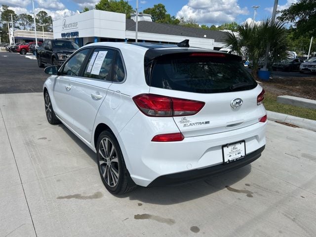 2020 Hyundai Elantra GT Base