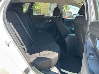 2018 Hyundai Elantra GT Base