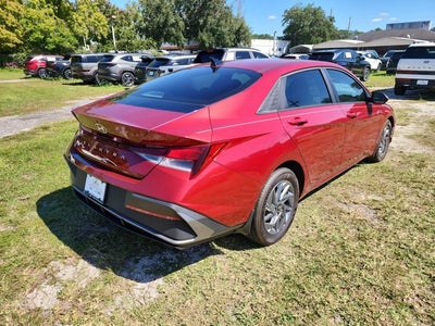 2024 Hyundai Elantra SEL