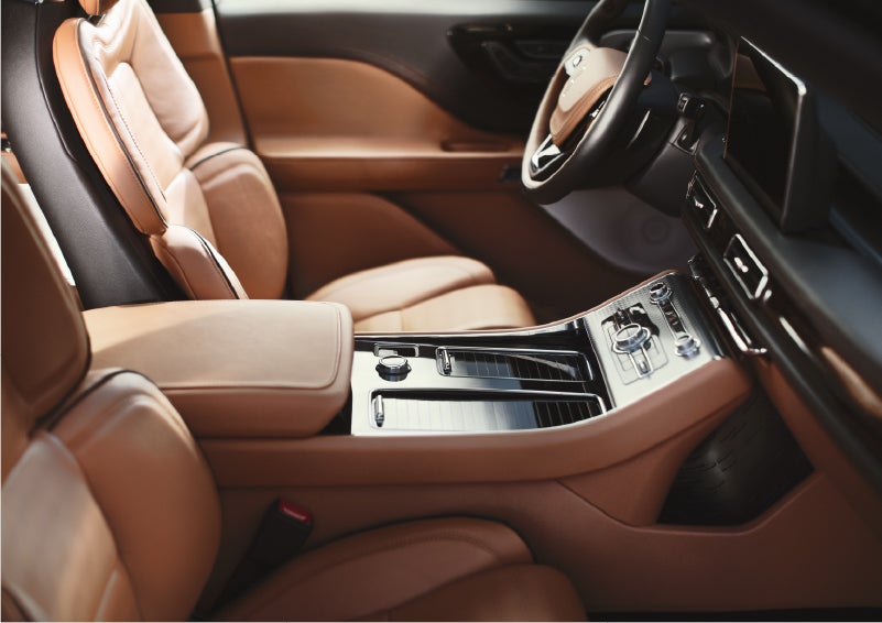 A 2023 Lincoln Aviator® Black Label model is shown in the Flight interior theme | Parks Lincoln of Gainesville in Gainesville FL