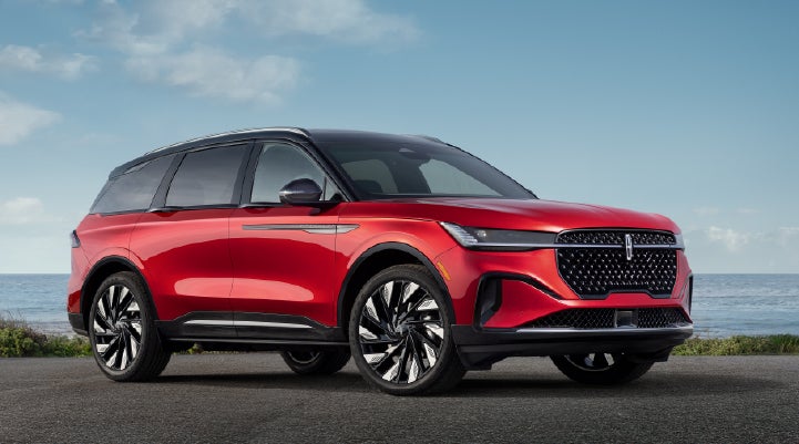 A 2026 Lincoln Nautilus® Reserve model is shown with the stylish available Jet Appearance Package. | Parks Lincoln of Gainesville in Gainesville FL