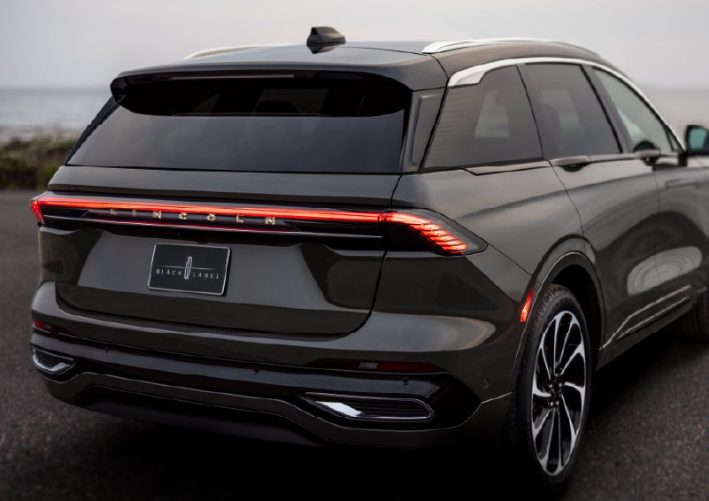 The rear of a 2026 Lincoln Black Label™ Nautilus® SUV displays full LED rear lighting. | Parks Lincoln of Gainesville in Gainesville FL